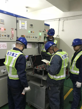检修作业两交底 安全预控搞彻底——山东保丽洁物业市交通局项目高压配电室设备试验及检修工作