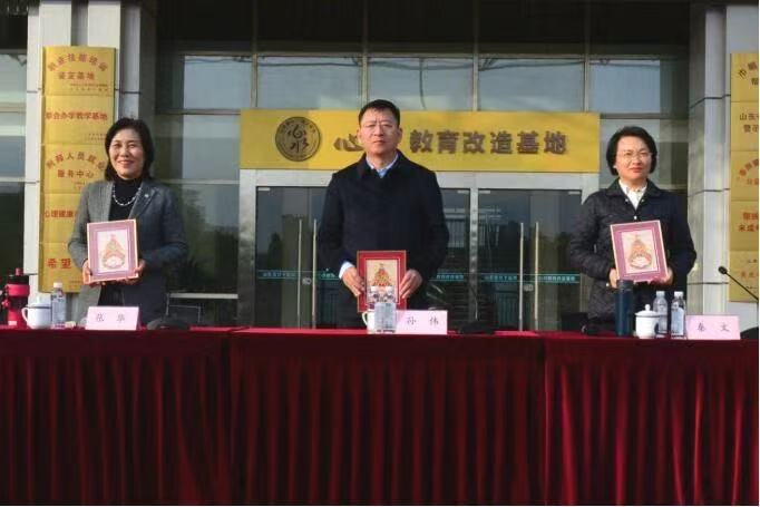 2c3a98180bf4ad5c93d5cd5ce15604cb